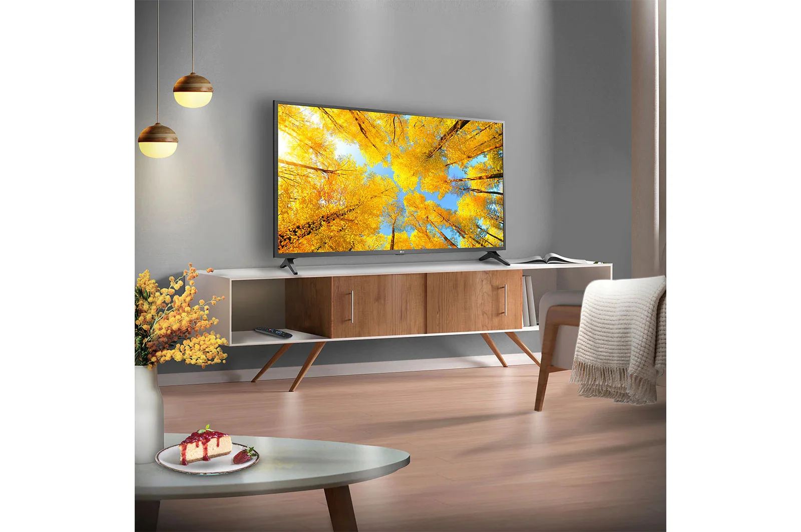 تلویزیون 65 اینچ ال جی UQ7500 اسمارت 2022 مدل 65UQ75006L